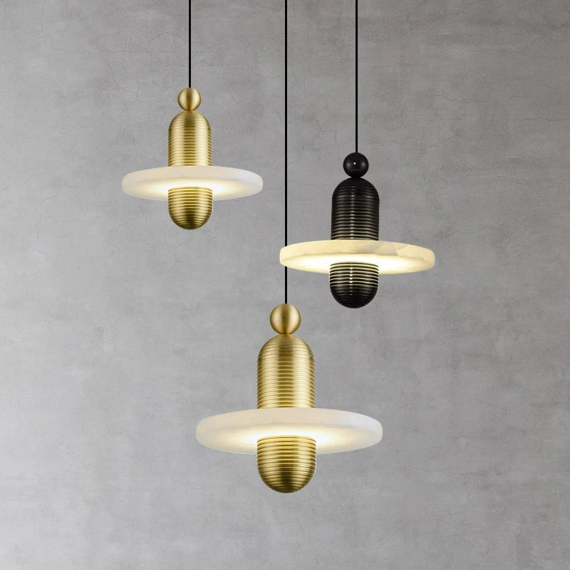 Alabaster Csilla Pendant Light