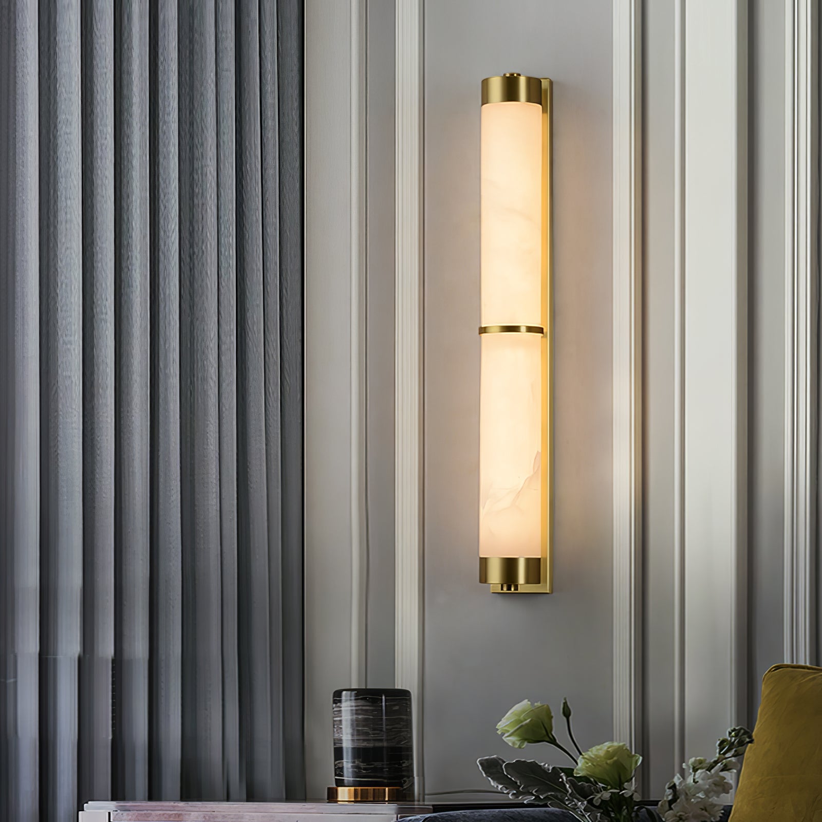 Alabaster Cylindra Brass Wall Light