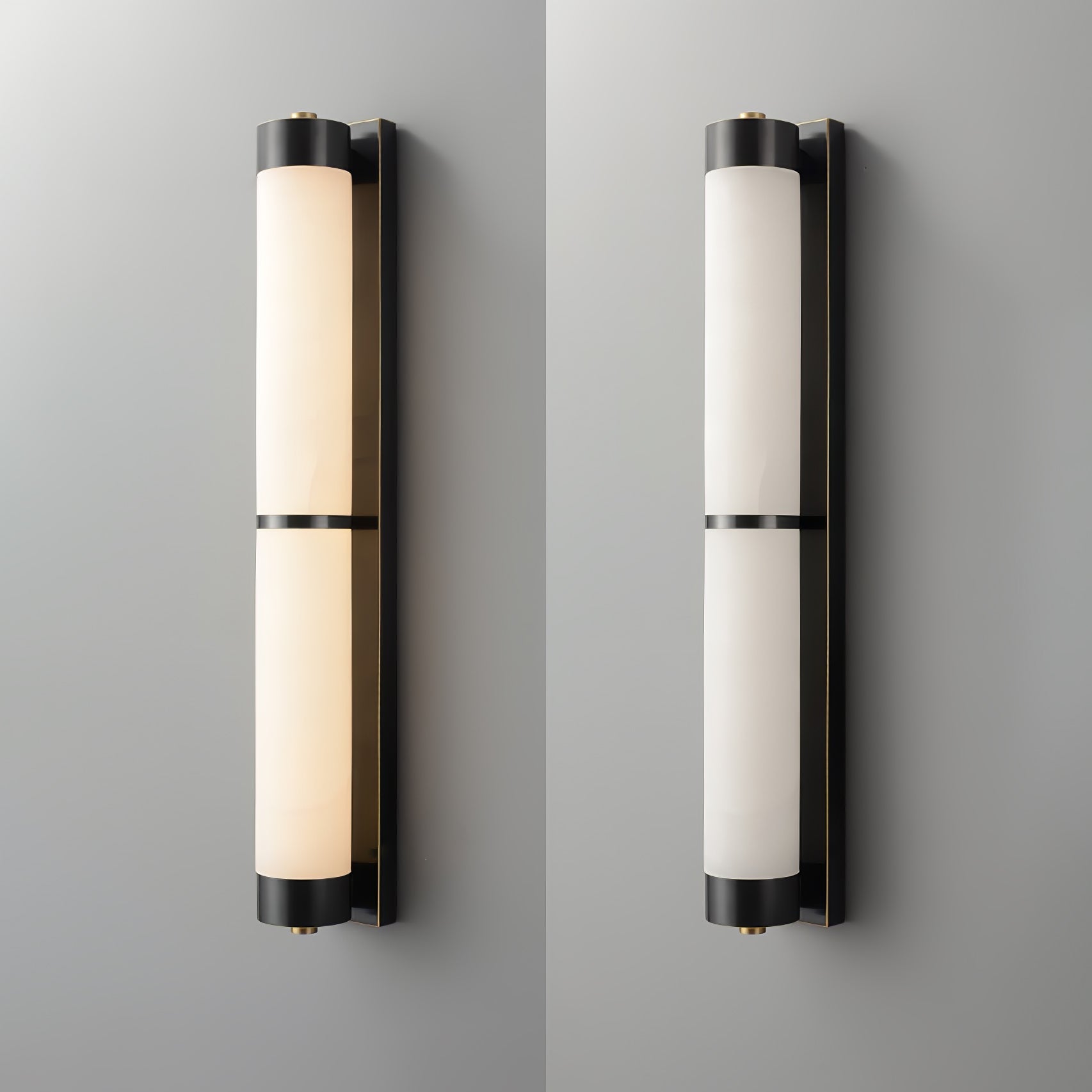 Alabaster Cylindra Brass Wall Light