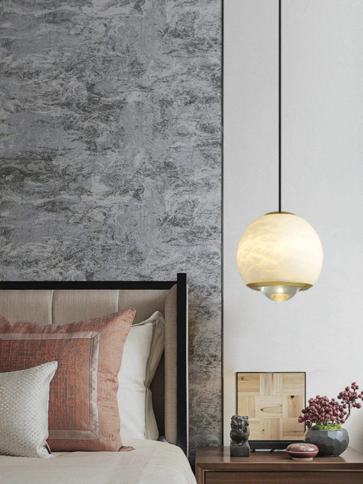 Alabaster Ferox Pendant Light