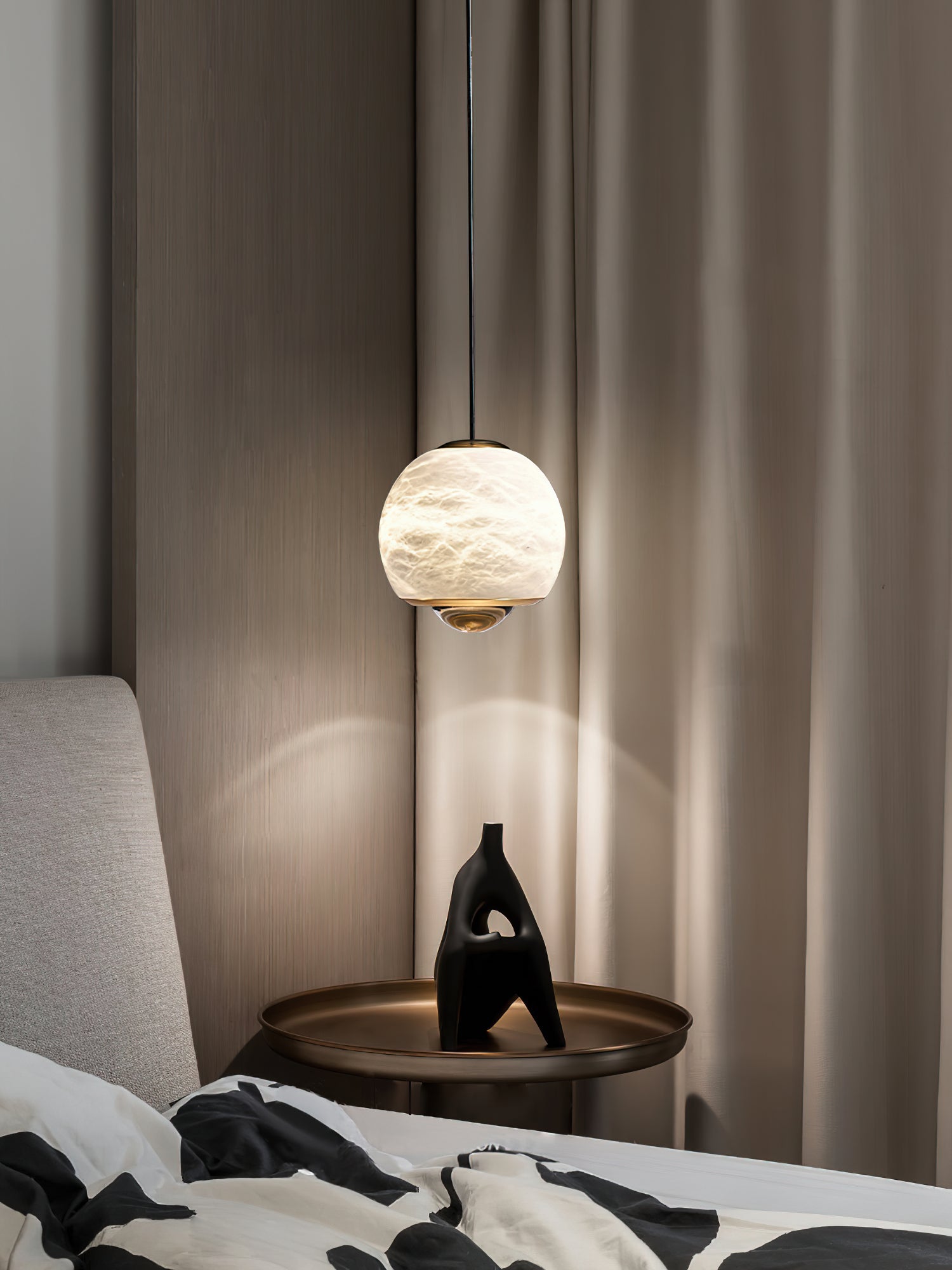 Alabaster Ferox Pendant Light