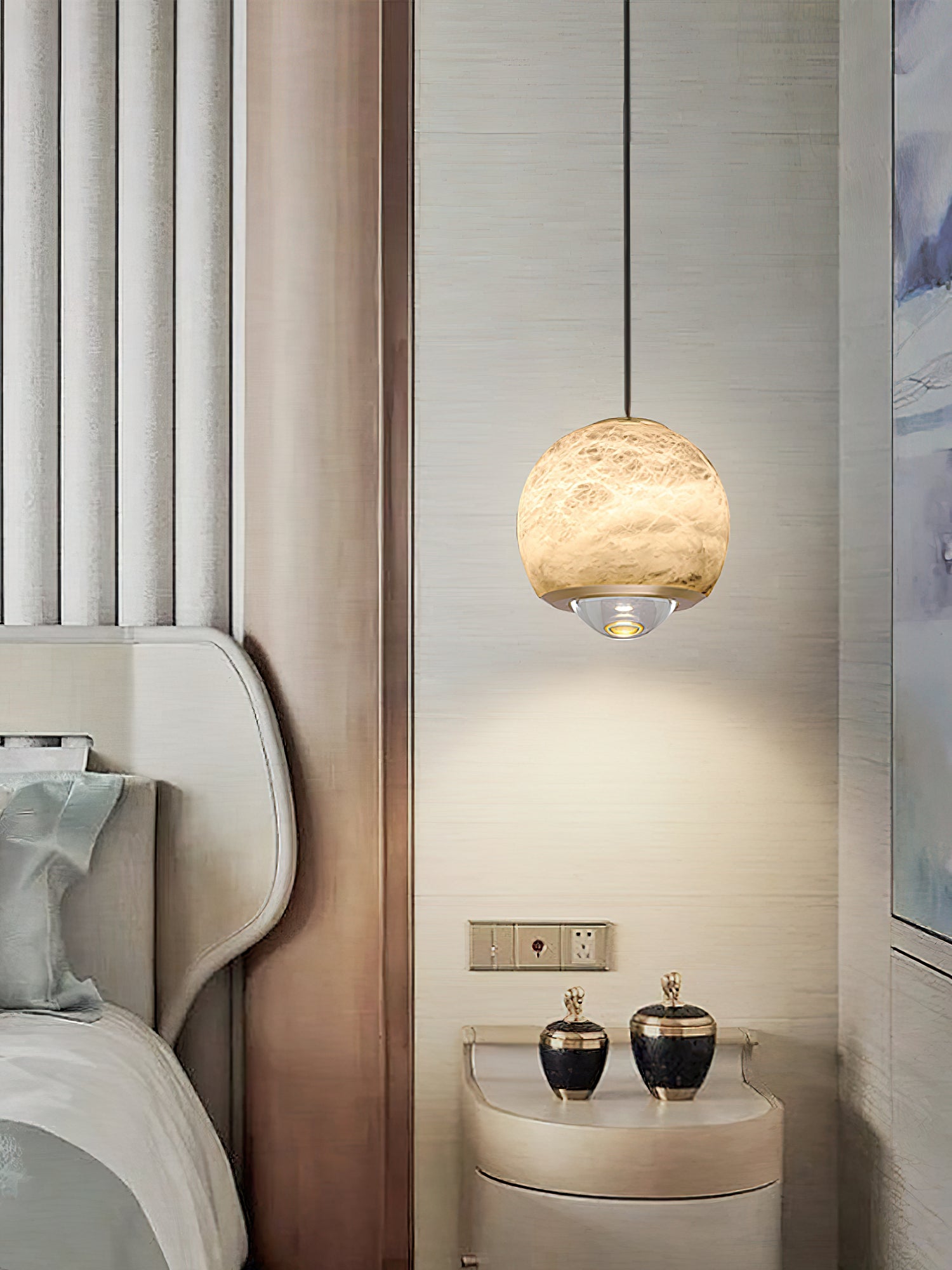 Alabaster Ferox Pendant Light