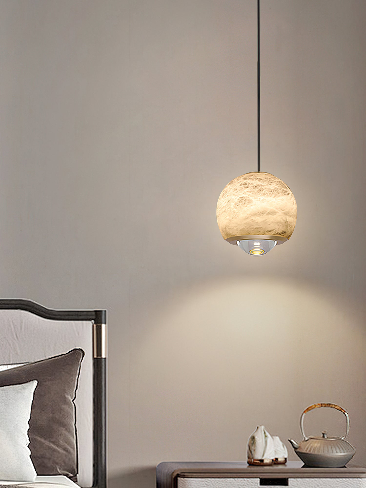 Alabaster Ferox Pendant Light