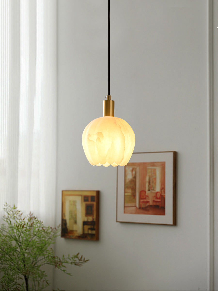 Alabaster Lilin Pendant Light