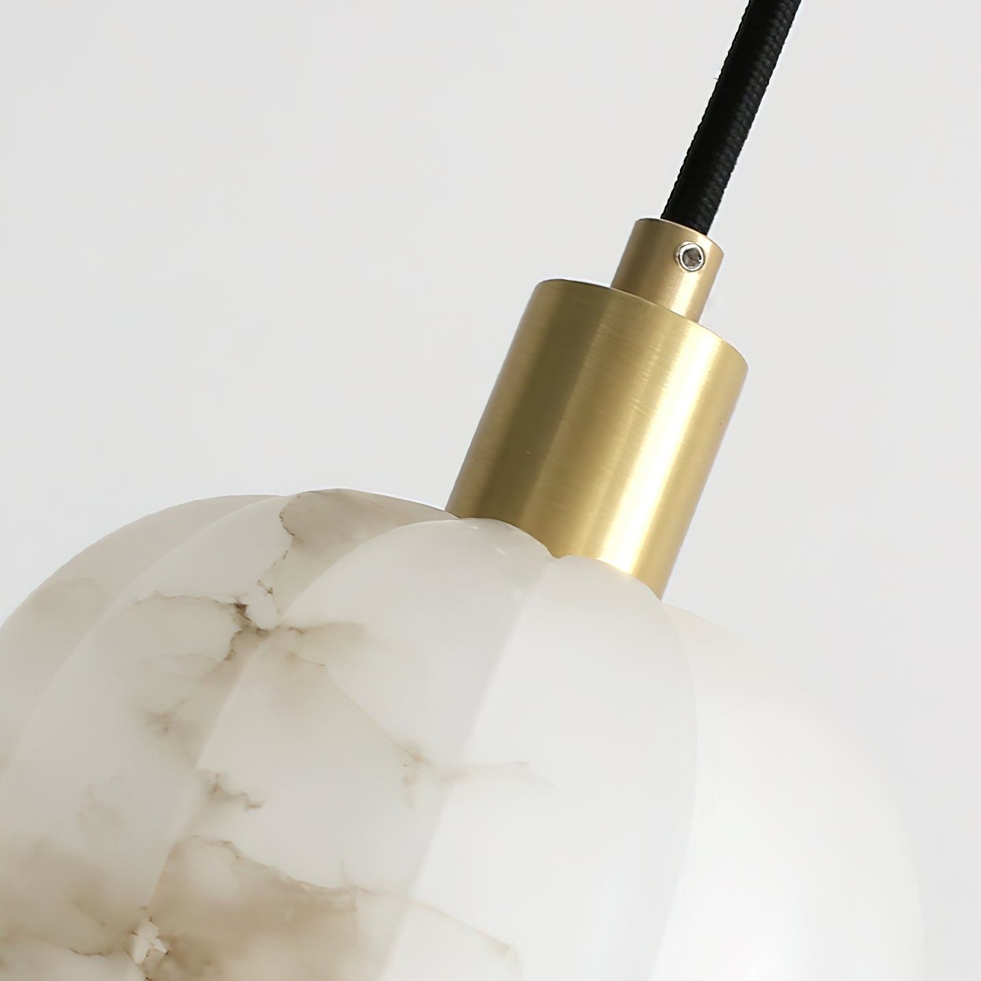 Alabaster Lilin Pendant Light