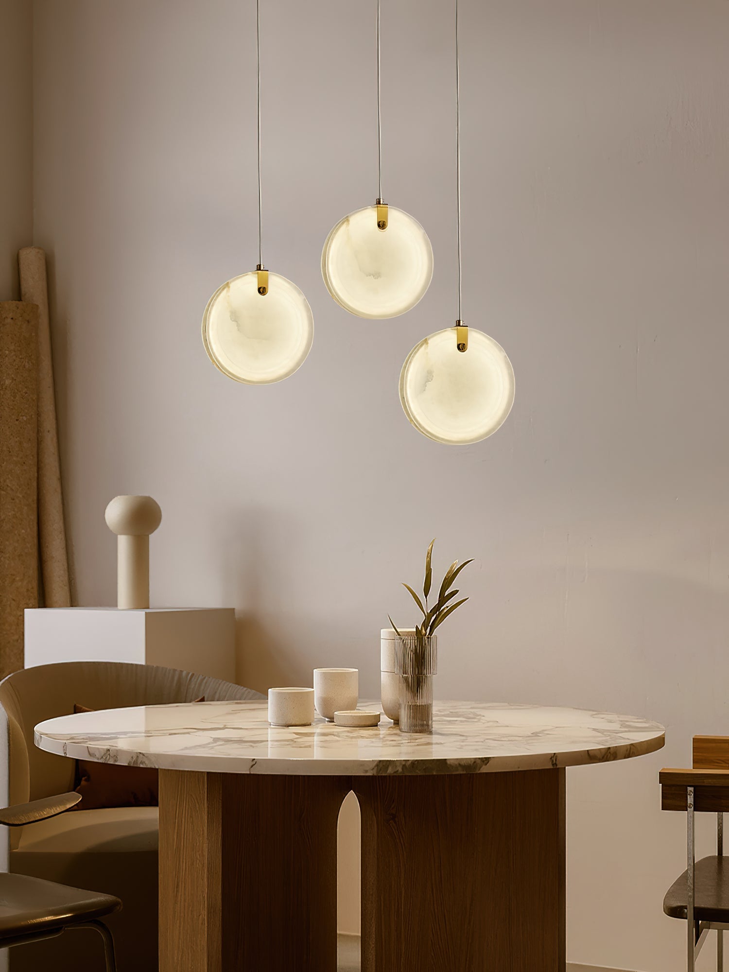 Alabaster Soho Pendant Light