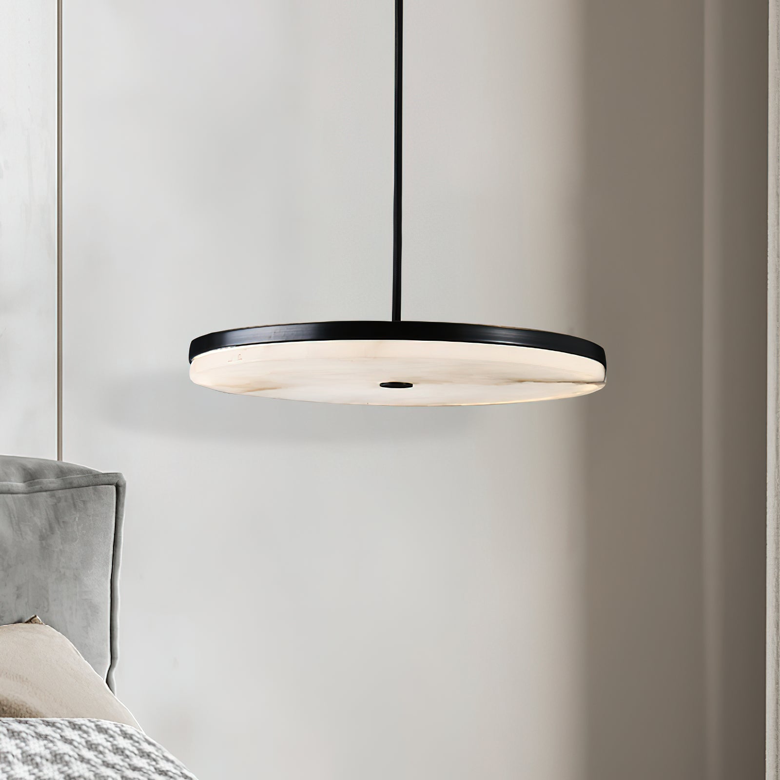 Alabaster Wyatt Pendant Light